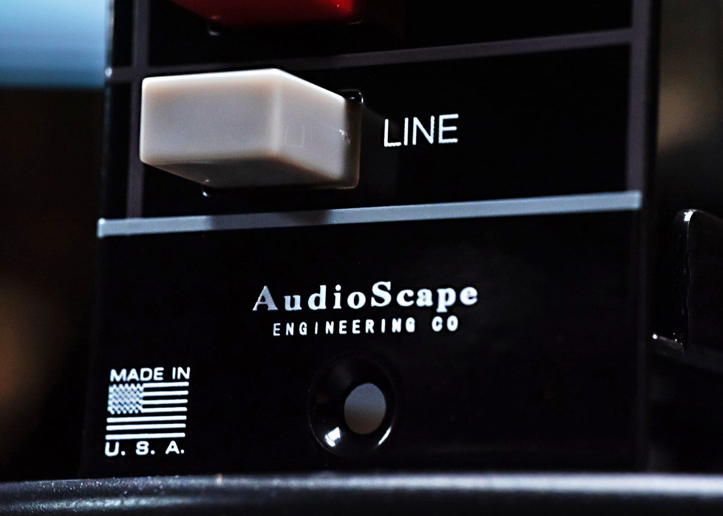 V1290 500-SERIES Preamplifier