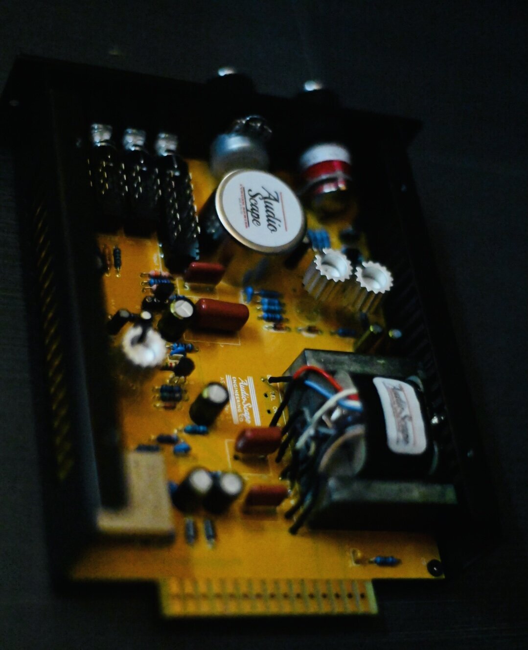 V108 500-SERIES Preamplifier
