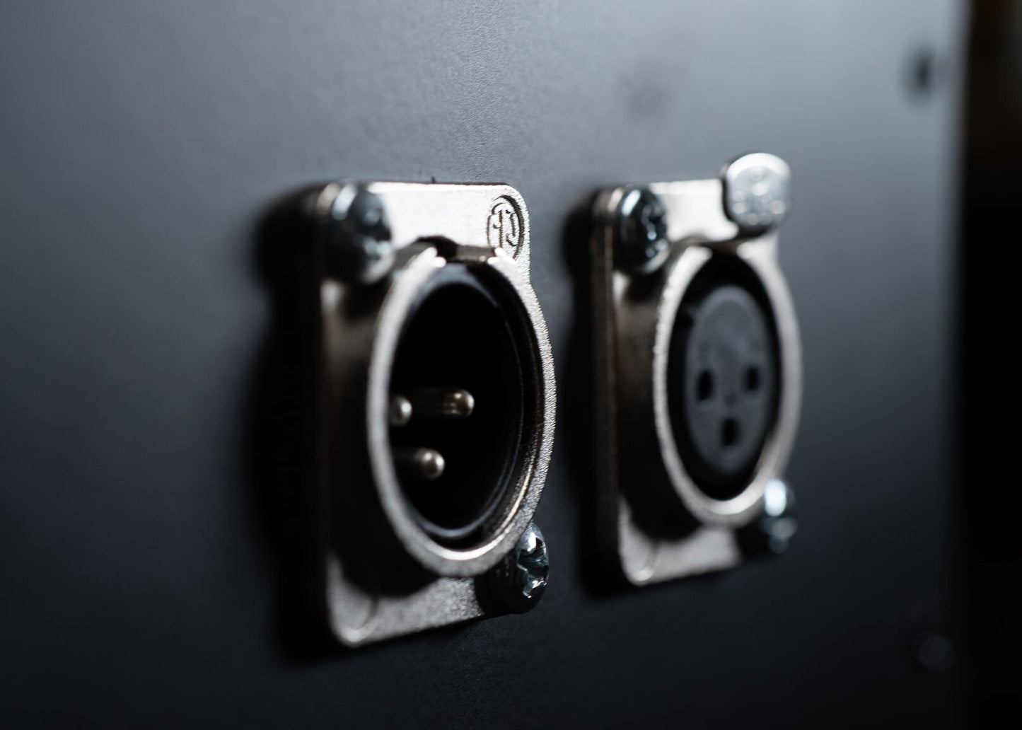 76D Limiting Amplifier