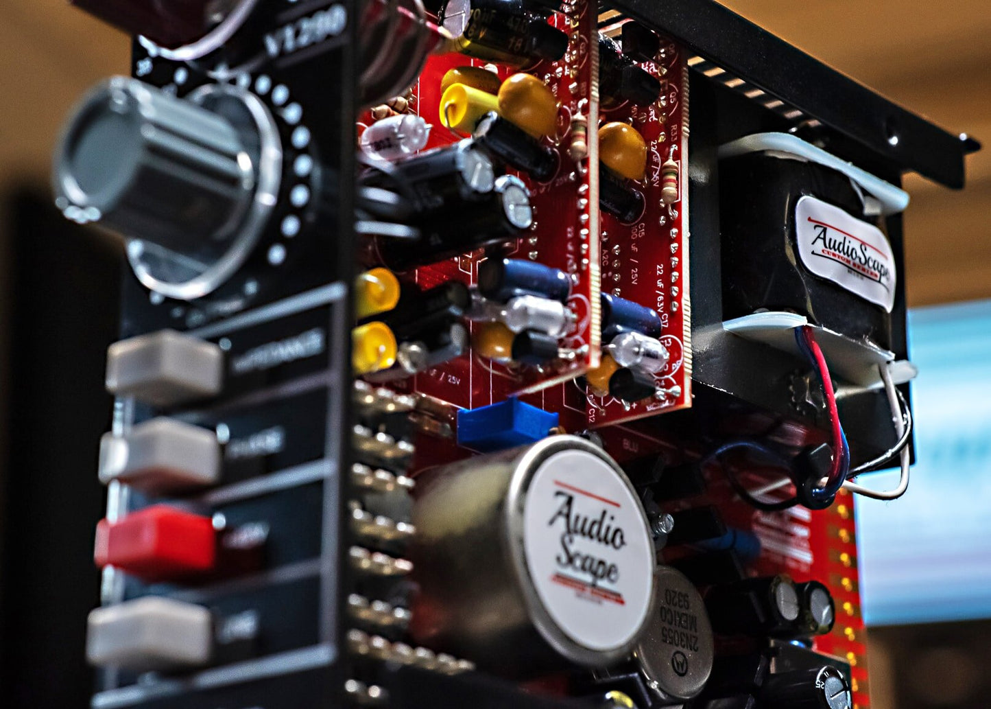 V1290 500-SERIES Preamplifier
