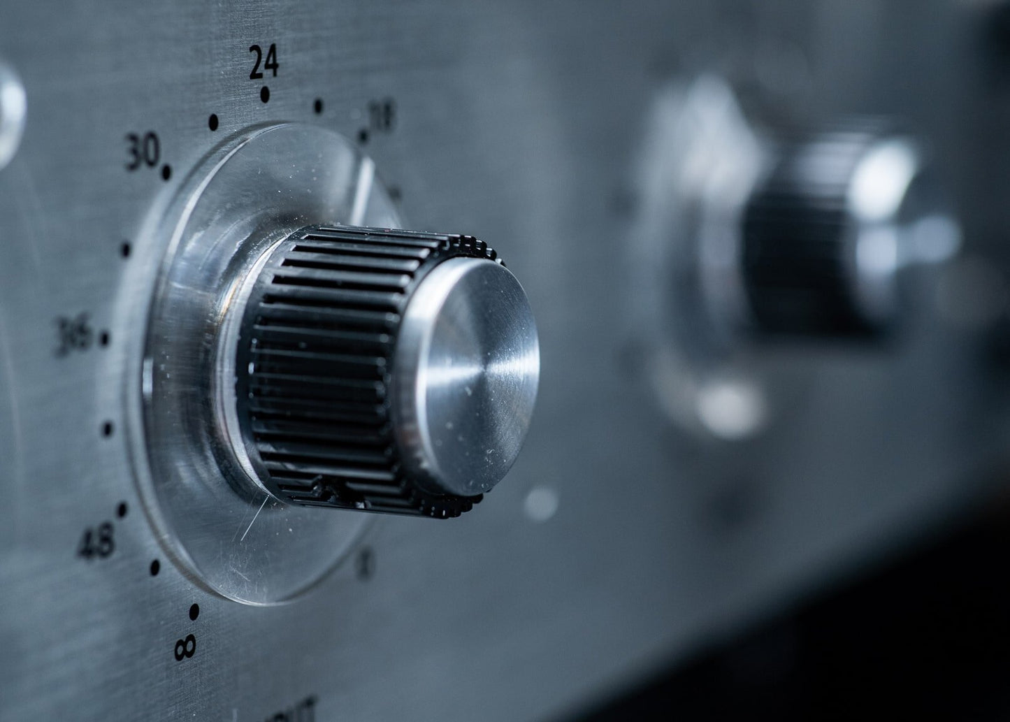 76F Limiting Amplifier